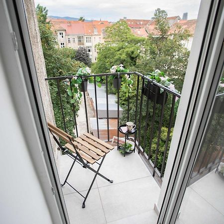 Bright And Modern Apartments In City Center Ζάγκρεμπ Εξωτερικό φωτογραφία