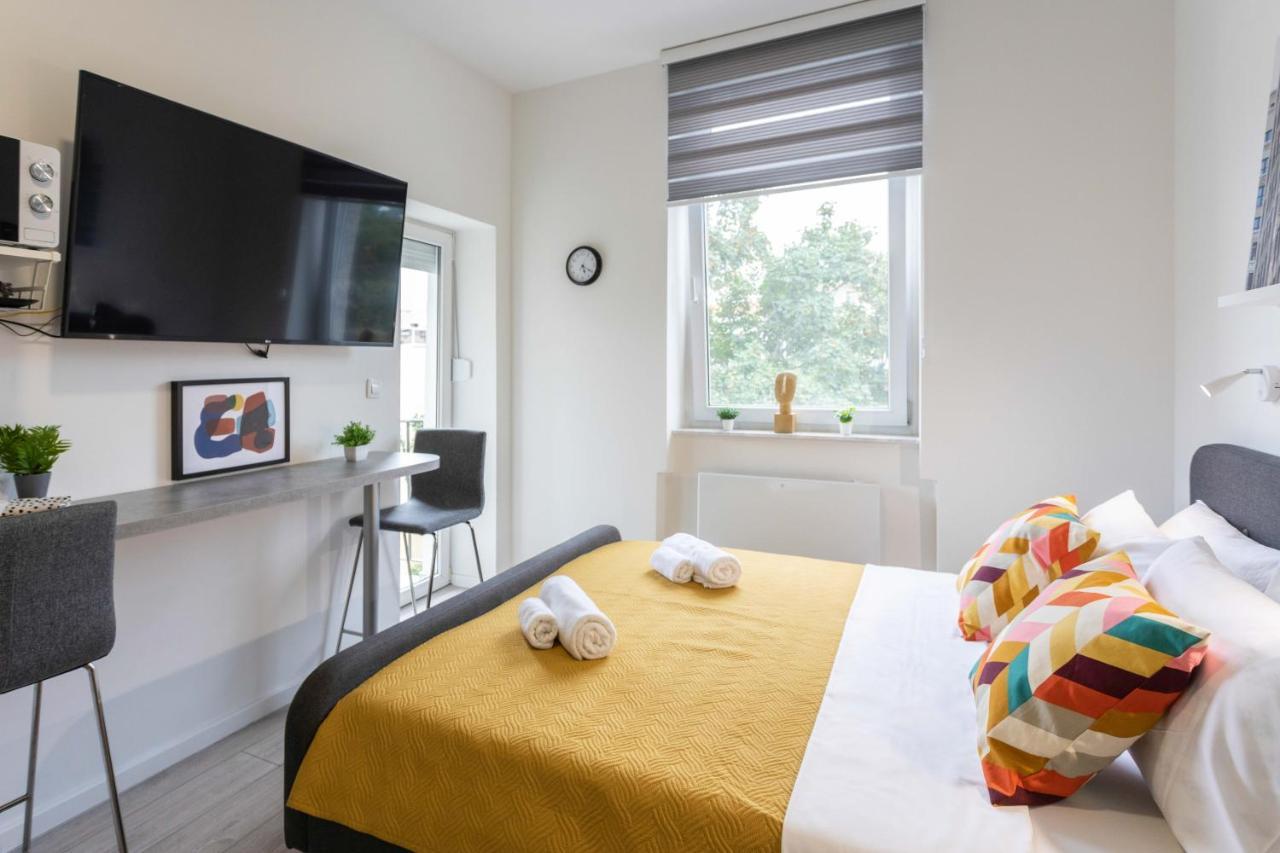 Bright And Modern Apartments In City Center Ζάγκρεμπ Εξωτερικό φωτογραφία